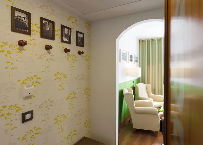 Apolo Szálloda Aínsa